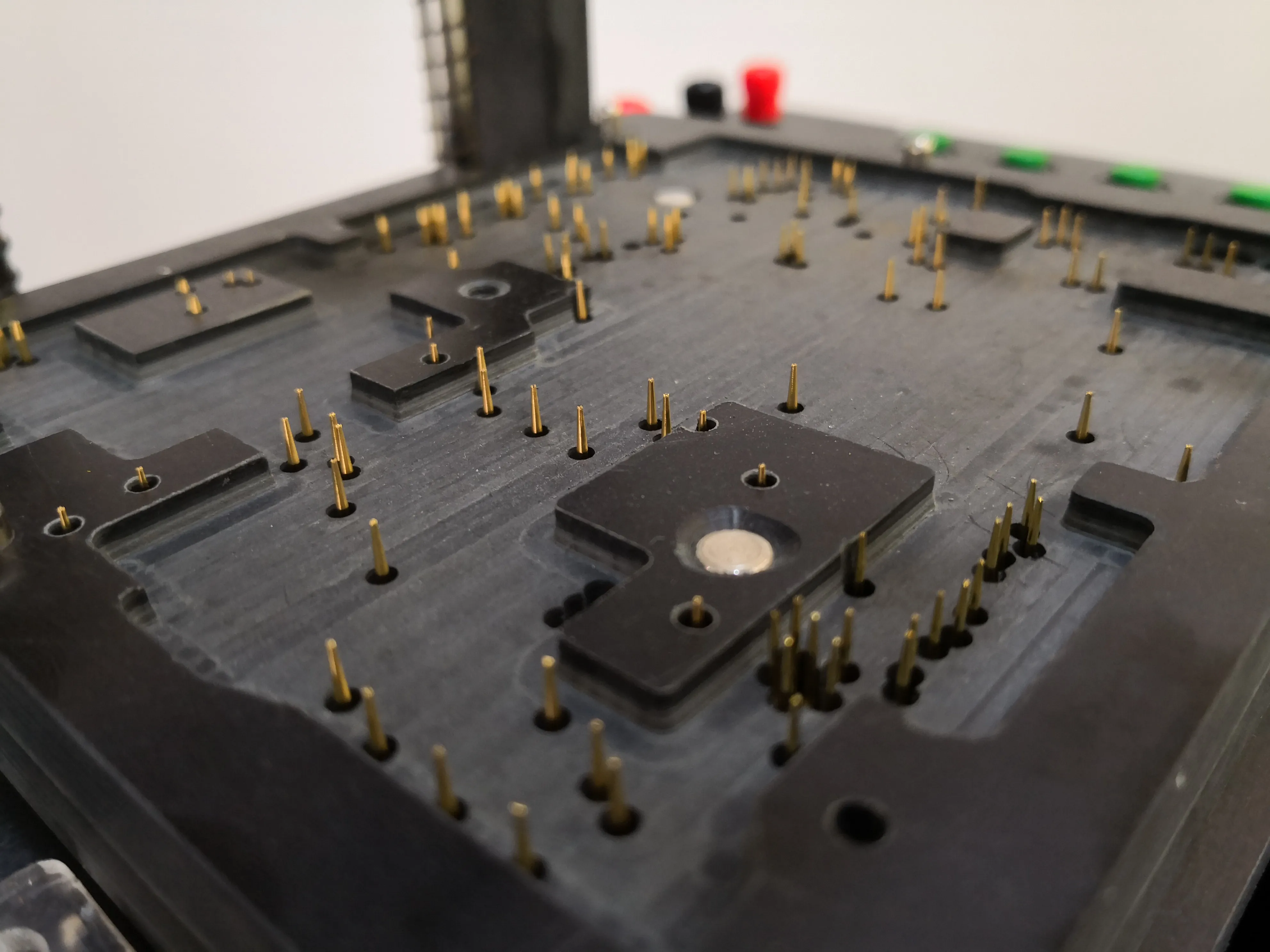 Оснастка Pogo-pin для тестов